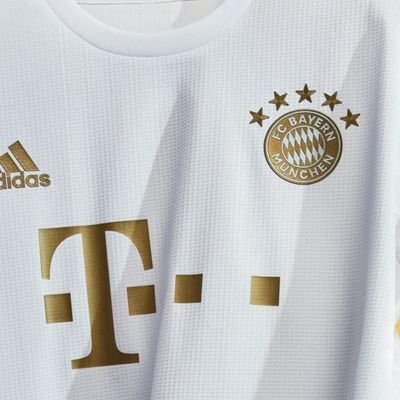 xChrisPlayXXI's profile picture. 