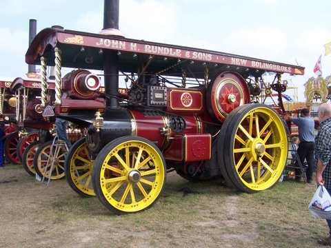 Family run engineering business to the leisure industry, specialising in the manufacturing,refurbishing of gallopers, theme park rides and amusement park spares
