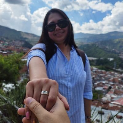 -Para que entregar amor, si no puedes aun darle un poco de el a tu propio corazón?

-David Herrera.