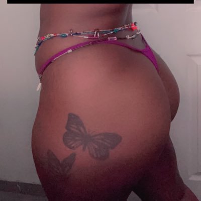 #Scatfetish #feetfetish #spitfetish ||👻Premium Snapchat 35$ cuttie_sam || ✨BUYERS ONLY✨ #ebony #sellingcontent NO MEET UPS‼️‼️