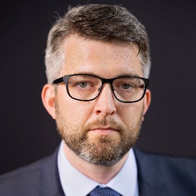 JayMacGregorMD's profile picture. Husband |  Father  | My purpose is to help improve the delivery of healthcare. |  #0445club  |  Views my own.