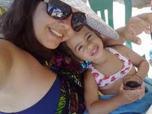 Cláudia Costa Sergipana de coração, nascida em Medina MG, Flamenguista, casada com Filadelfo Neto, empresários do ramo de jardinagem, paisagismo e serv.