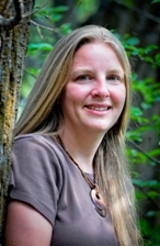 I specialize in Therapeutic Massage for pain management of chronic conditions and injuries.  My goal is to relieve your pain & improve mobility.