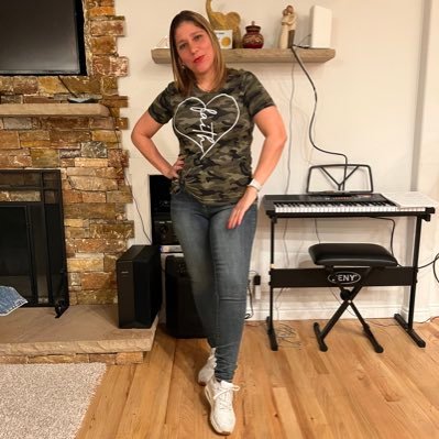 queidyqmst's profile picture. 
