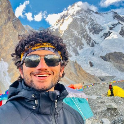 Hilal-E-Imitaz | 4x Guinness Records. 14x8000m at the age 22. Youngest Pakistani to summit all 14 highest mountains of the world. (IG:Thebroadboy)