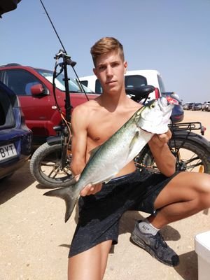 Caza 🐗🦌🐶

pesca🎣🎣