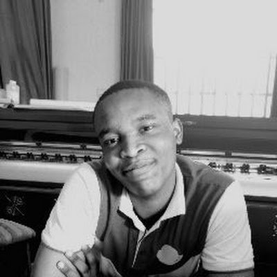 Emmanue95523053's profile picture. 