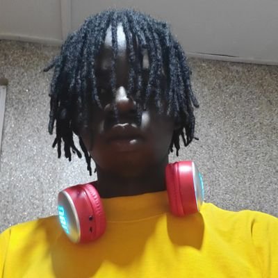 That Straight Guy… No time for BS. man utd & Ybnl 🧟♂️