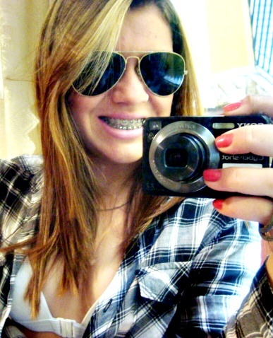 Cabeça erguida coração cheio de fé ♪