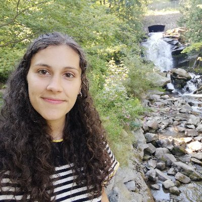 Ethologist interested in material culture, (animal) innovation, social learning and tool use.
Research Fellow at the University of Mannheim.