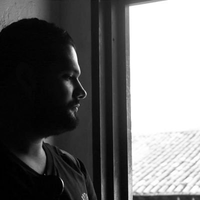 NoSoyLuisillo's profile picture. Nada de lo que encuentres aquí te servirá.
Mapas para trazar el camino a mi corazón.