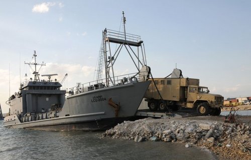 Resolute7SB's profile picture. Official Twitter page of the 7th Sustainment Brigade, US Army, Joint Base Langley-Eustis, Va. Sites followed do not = endorsement.