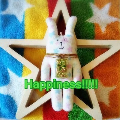 ゴスマニです🧟♀️(2018.12.23~)
長身組にすぺカレー部マヨコー羽守奏太殿が好きなサカイスト💚
キタマニ兄妹🧡(12歳息子10歳娘)と夫👽️と暮らす田舎の主婦⭐️いつも疲れているアラフォー🧟♀️
ゴス5色探しが好き💚💛❤️💙🧡
福山雅治とGLAYは一生私の青春🔥