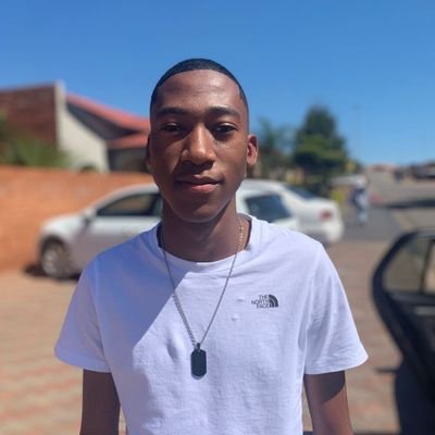 UCT Student/Tutor 📚
Data Science
Founder of MindIgnite
Child of God❤️