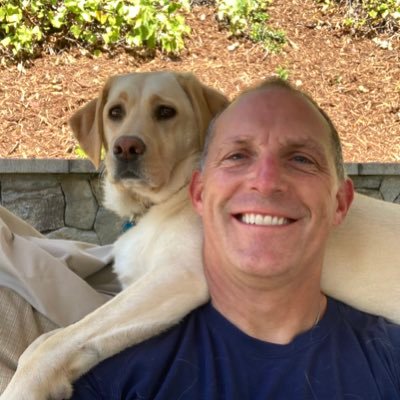 darrenpomponio's profile picture. 