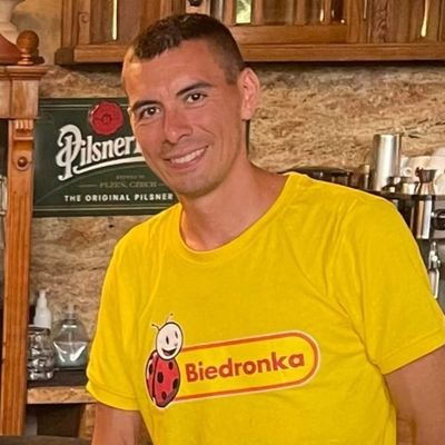 Far til 3 - Fan af Brøndbyernes Idrætsforening siden 1997, og jeg er født i 1986 💛💙 Jeg er rigtig dårlig til at, sætte kommaer, rigtigt og jeg ved, det godt