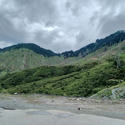 Vishal122995's profile picture. 
