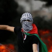 Borroka da bide bakarra! Independentzia eta sozialismoa! Amnistia osoa!
