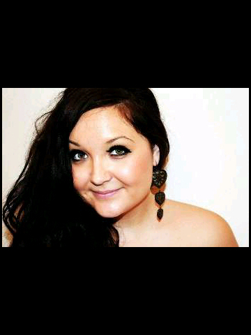 Singer for Weddings, Events and Functions! I'm a lover not a hater