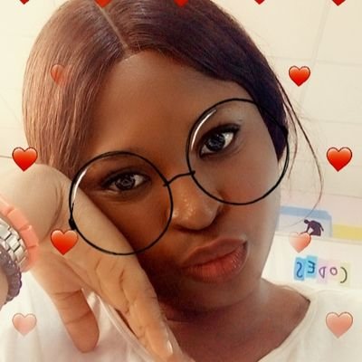 Izzikojie's profile picture.