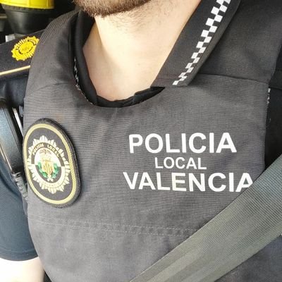 La mejor arma de un policía es el derecho. Opinión personal. 🦇