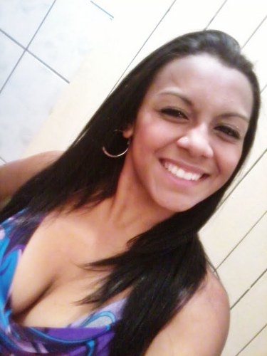 VIVE ME INVEJANDO   ;$
... e me criticando o Qê. eu faço olho gordo nñ tem jeito
nois manda colirioo daitt ;]]