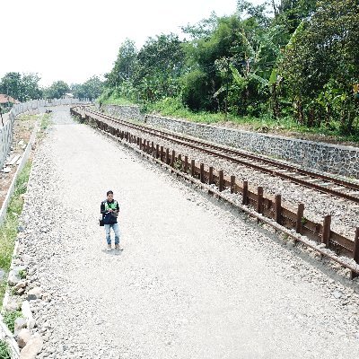 Kuli Proyek