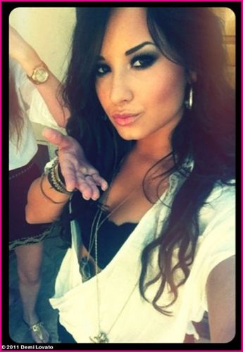 DemiBeliebs17's profile picture. I Love --  @iLovaticJaden :) -- I Am A #ProudLovatic And A #ProudBelieber :)