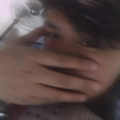 un_kenshin's profile picture. damn life