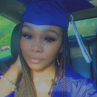 mom first 💙