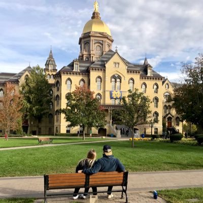 Notre Dame updates. Contributor for @SlapTheSign. Personal: @carleenorth. God. Country. Notre Dame. #24KGOLD https://t.co/zmGbKIpuVR ☘️ NIL: https://t.co/Ya7rVLHHfr