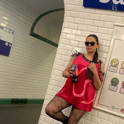 Bruhshoff's profile picture. 🌈