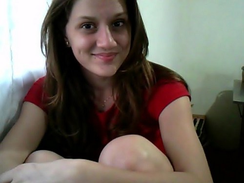 ' viva a vida sem ter pressa, ser feliz é o que interessa. :) sigam -me *-*