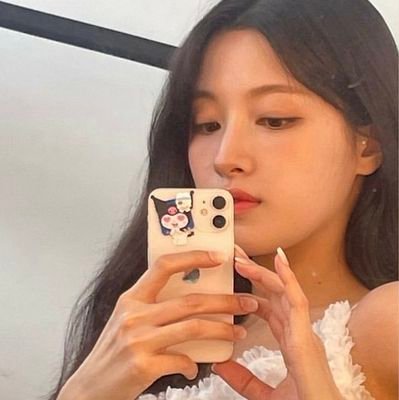 RP ✦ the eldest sissy from CLC, Oh Seunghee! she quacksㅡ sings gracefully for Cheshire ♡ on hiatus