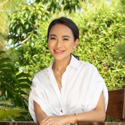 EmAglipayVillar's profile picture. 