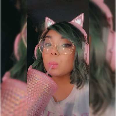 young3ggroll's profile picture. sad egg