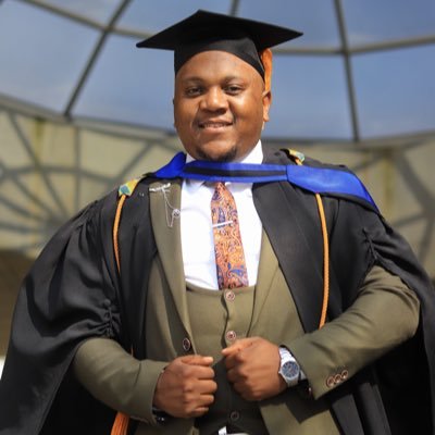 Founder and CEO of K-Junior Holding. Qualified professional accountant from UJ, entrepreneur and a father to a bouncing baby boy.