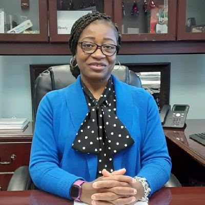 DrAnnaDewese's profile picture. 