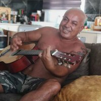 Can Sözer (@cansozer) Twitter profile photo