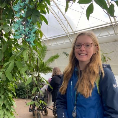 PhD student @uniofreading @The_RHS studying the evolution and taxonomy of Hyacinthinae. Bsc (Hons) Conservation Biology graduate from @plymuni 🌱🌱