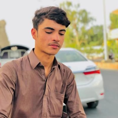 🖤💛🤍 
F Kro Fir Fb Milega Just For #StannyArmy