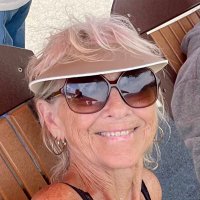Linda Ketchum - @LindaKetchum Twitter Profile Photo
