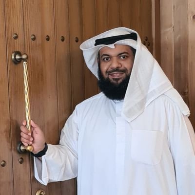 باحث في العلوم الشرعية، مؤسس مركز المنارة لإدارة المشاريع العلمية ..