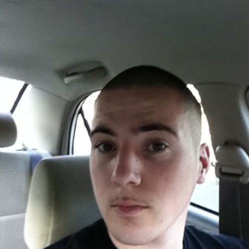 iTsMeDyL's profile picture. 