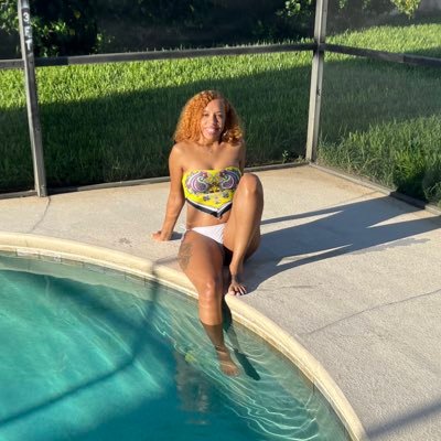 _beautifuldes's profile picture. 