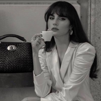 أ/ رياضيات حياتنا معادلة فاختاروا ثوابتكم بدقة كي لا تكونوا صرعى بيد المتغيرات!#مجموعة_رفعة_الرياضيات https://t.co/mskJG5SOIv
