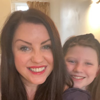 Mum of 2 gorgeous girls, Social Worker for NLC- all my views here are my own and not related to my work.