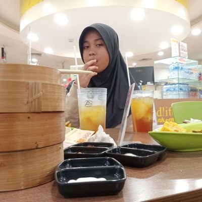 Hitam kulit ku tapi tak sehitam nasib ku
TEFD4UdZMrSPwMGp2oj5ccFAeg1EuvR5gC