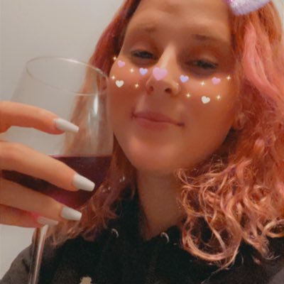 Panda06934878's profile picture. 25 • 😘