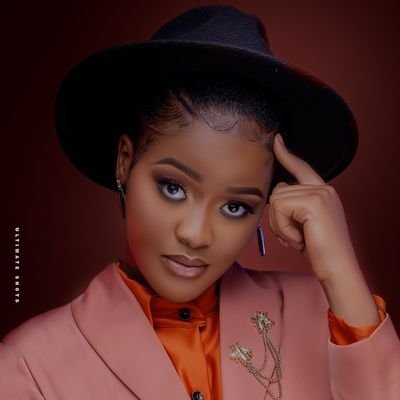 ultimateshotsug's profile picture. Ultimate shots Photography and videography for all events Intro/wed/fashion/product/documentary. Based in Wandegeya For bookings 0759268636